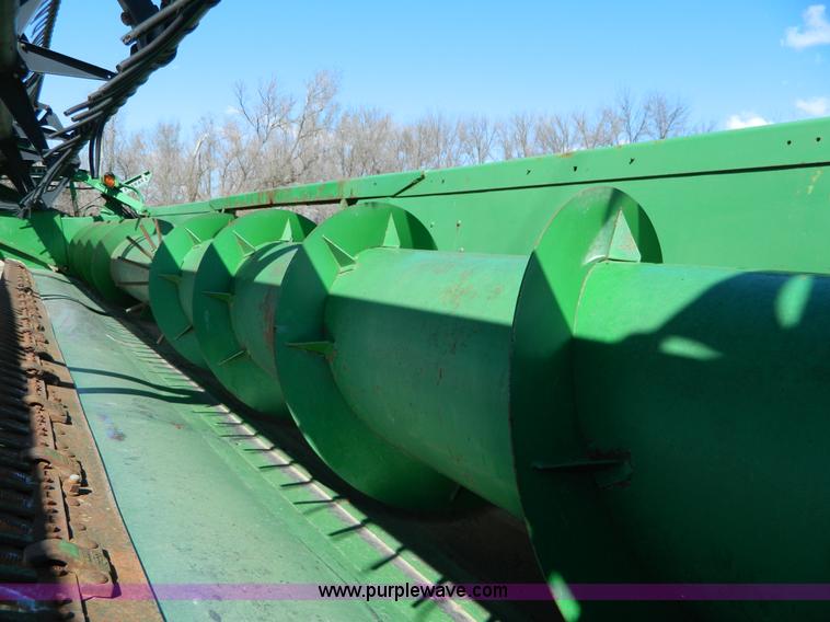 image for item H2491 1995 John Deere 925 platform