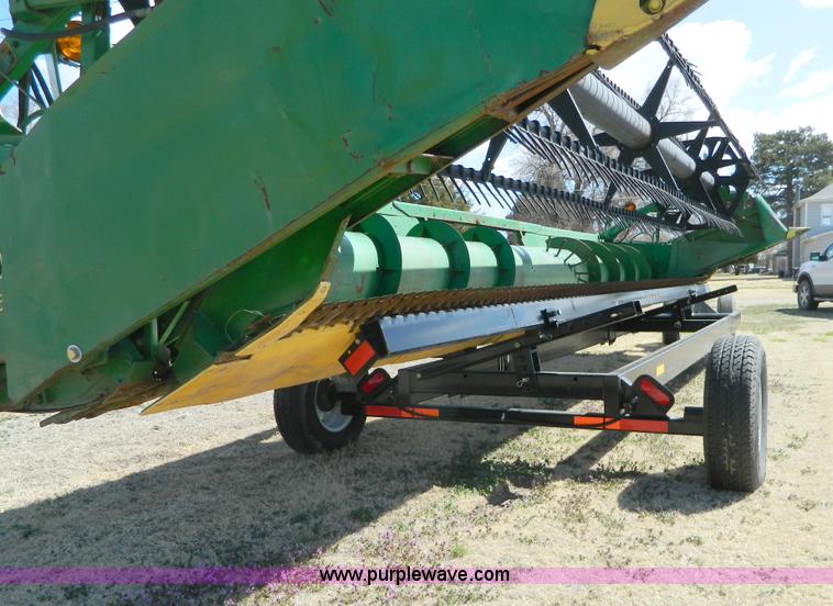 image for item H2491 1995 John Deere 925 platform