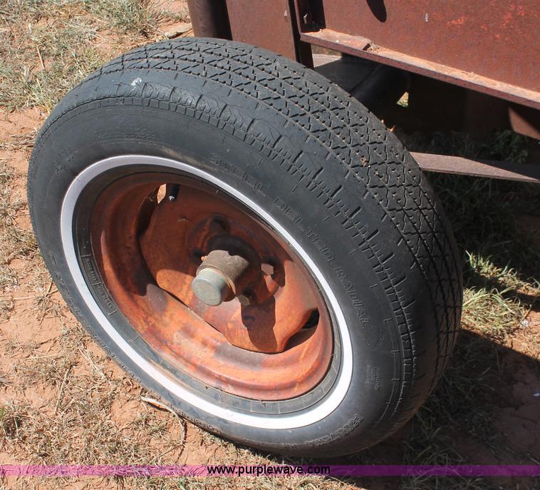 image for item H5715 Bush Hog pop-up square bale loader