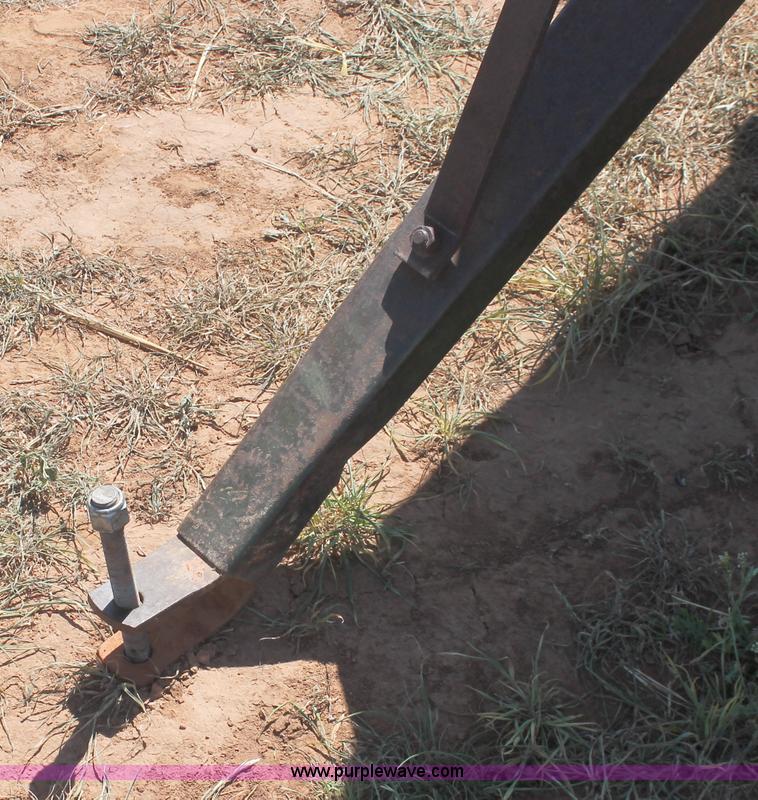 image for item H5715 Bush Hog pop-up square bale loader