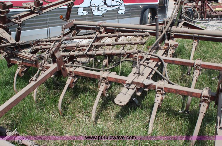image for item H6036 International 45 Vibrashank cultivator