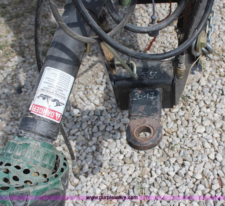 image for item H6089 2007 New Holland BB940A large square baler