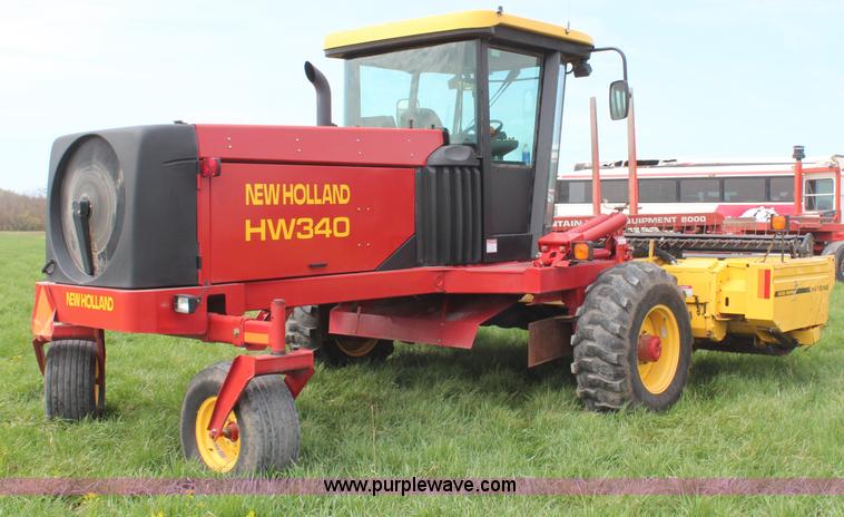 image for item H6090 2001 New Holland HW340 swather
