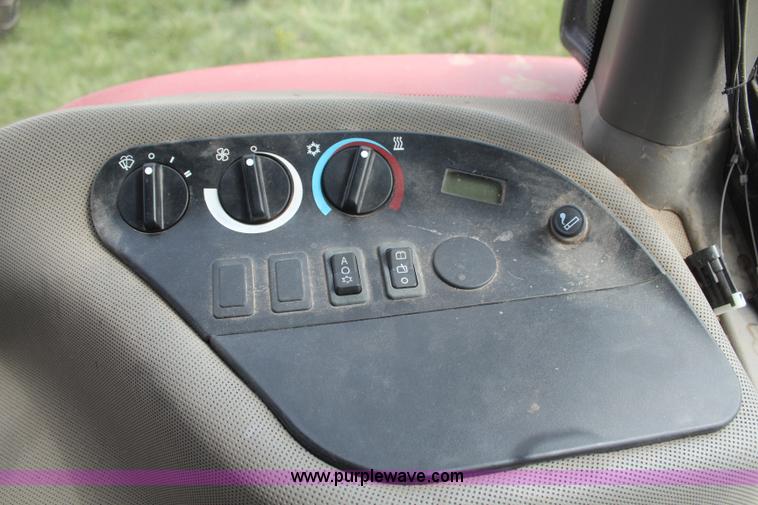 image for item H6095 2001 Case IH MX180 MFWD tractor