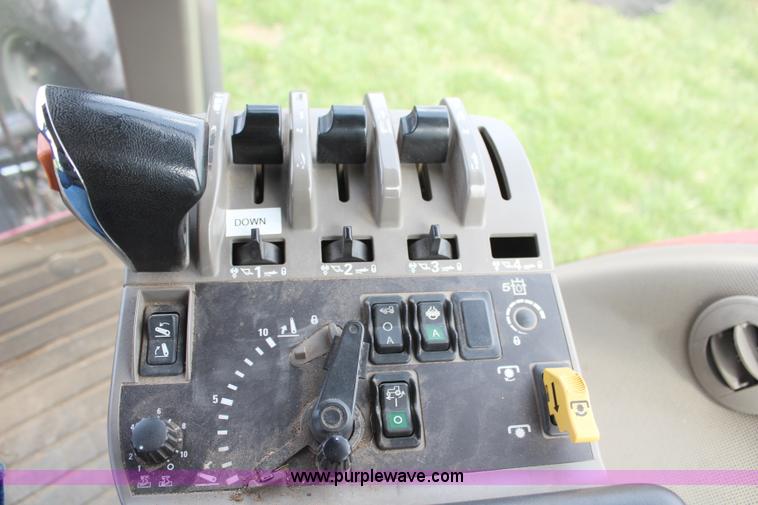 image for item H6095 2001 Case IH MX180 MFWD tractor