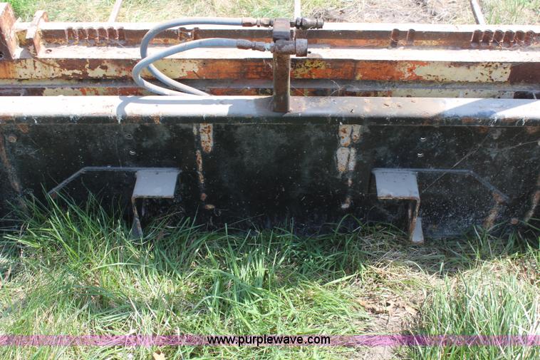 image for item H6097 Bale spike loader attachment