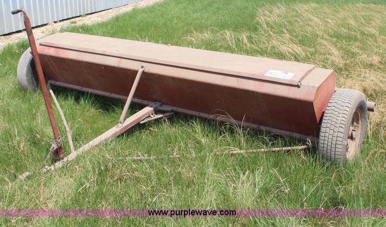 image for item H6101 International seeder