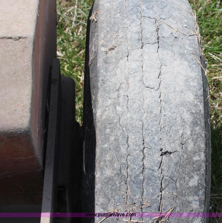 image for item H6101 International seeder