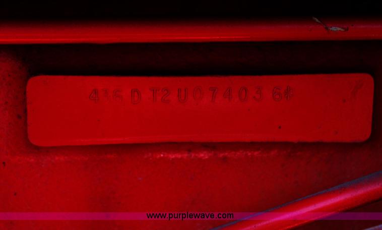 image for item H6102 1978 International Hydro 186 tractor