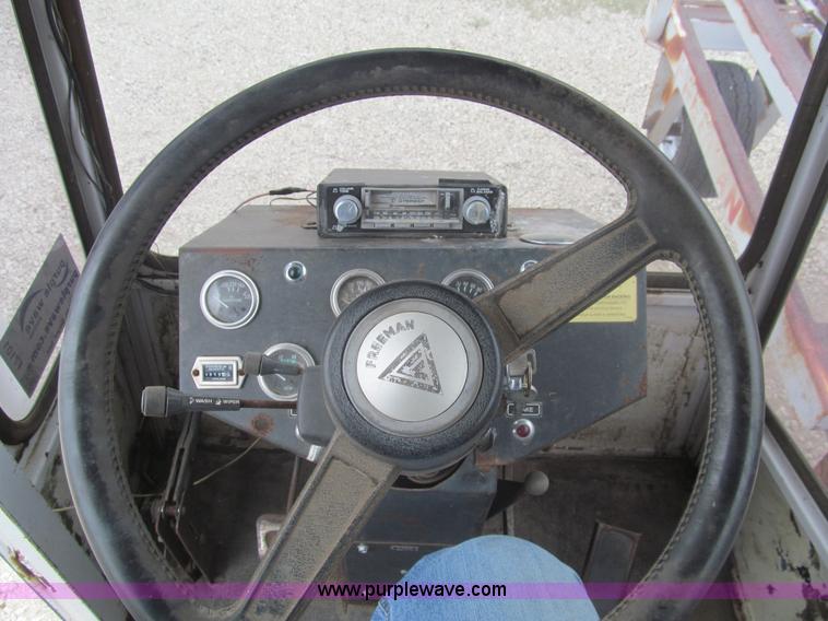 image for item I7101 Freeman 5000 bale wagon