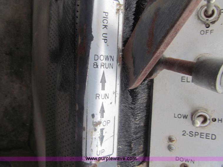 image for item I7101 Freeman 5000 bale wagon