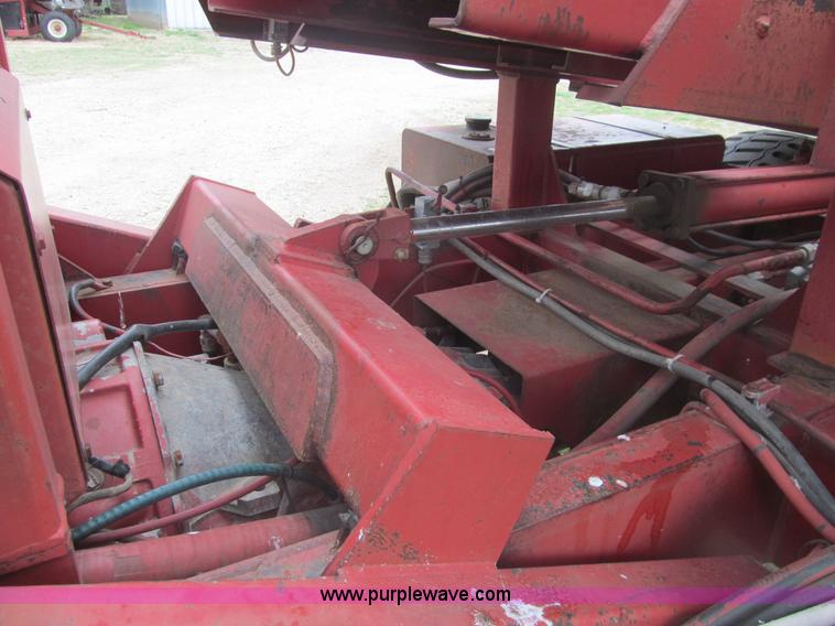 image for item I7101 Freeman 5000 bale wagon