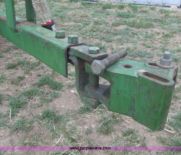 image for item I7103 John Deere 346 baler