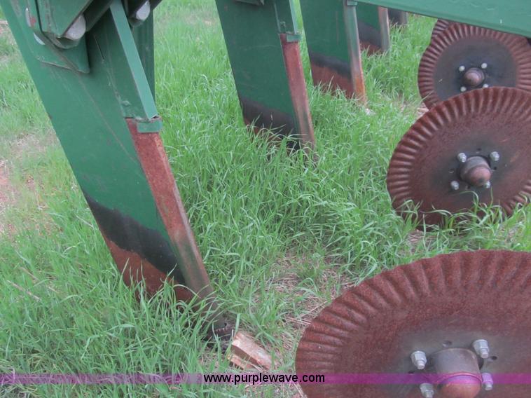 image for item I7104 QuinStar Soil Shark II SS-16 ripper