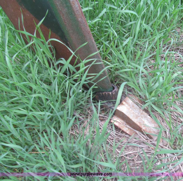 image for item I7104 QuinStar Soil Shark II SS-16 ripper