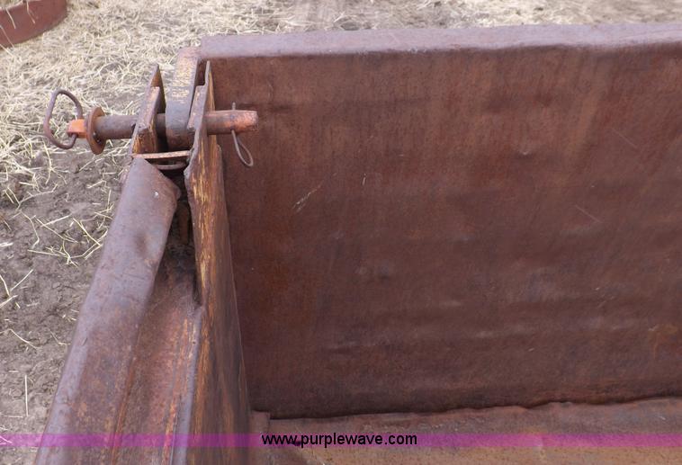 image for item I9073 1978 GMC 7500 dump truck