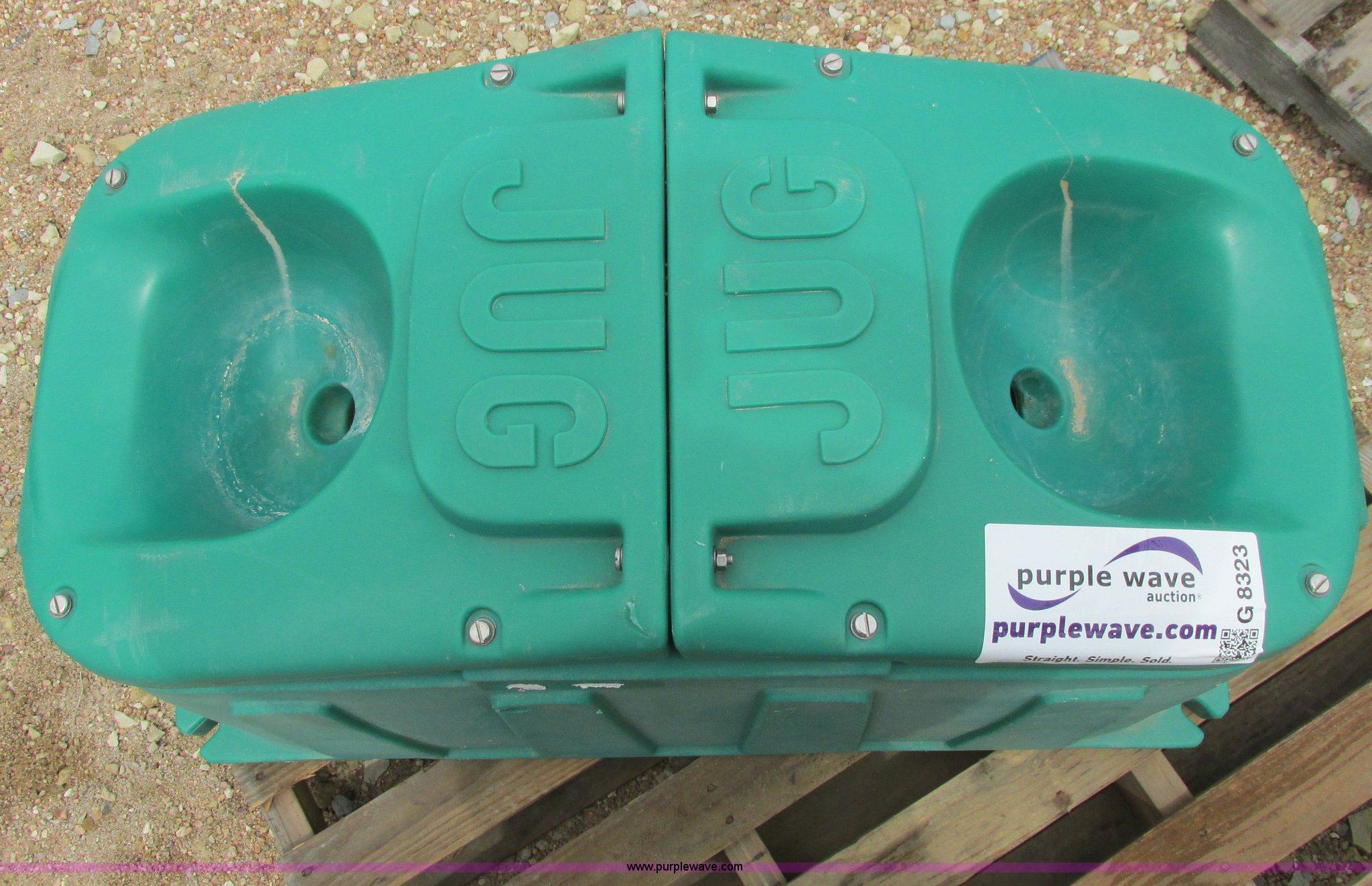Jug fence line two hole automatic livestock waterer in Halstead, KS