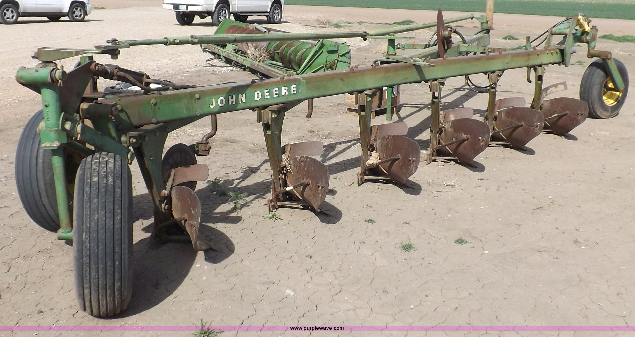 John Deere 23502450 six bottom moldboard plow in Sublette, KS Item
