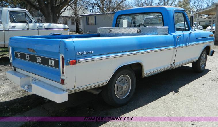 image for item AD9852 1972 Ford F100 Explorer pickup truck