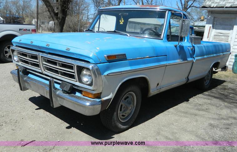 image for item AD9852 1972 Ford F100 Explorer pickup truck