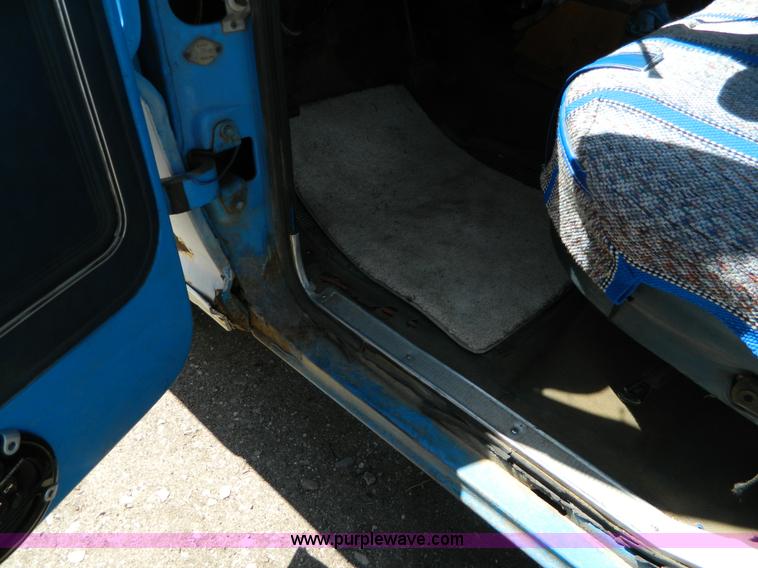 image for item AD9852 1972 Ford F100 Explorer pickup truck