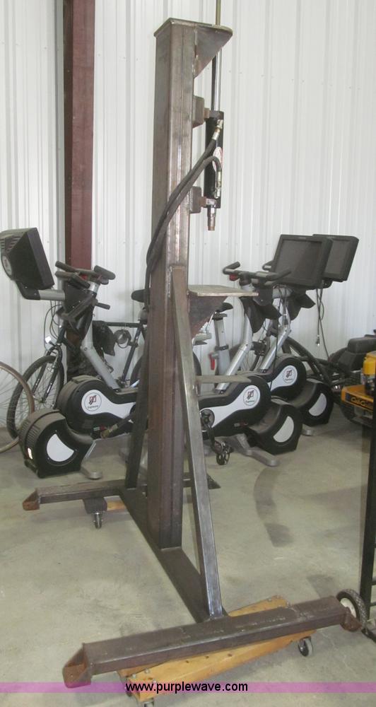 image for item AE9326 Shop built hydraulic press