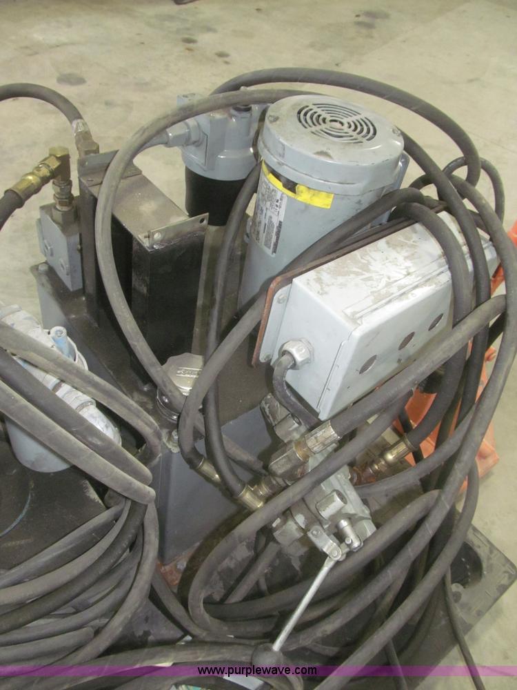 image for item AE9327 Parker hydraulic power unit