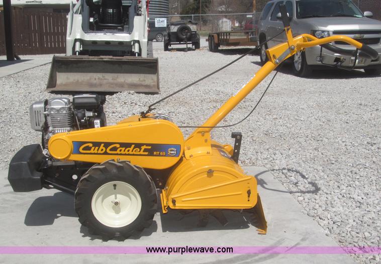 image for item AE9330 2010 Cub Cadet RT65 rear tine tiller
