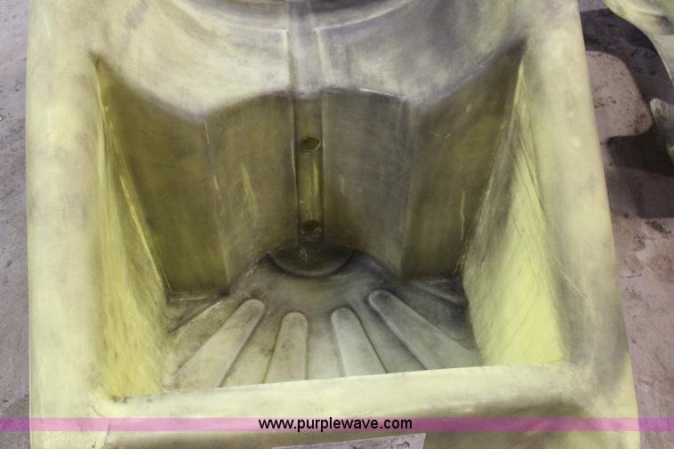 image for item AM9339 (2) Enpac polly barrel dollies