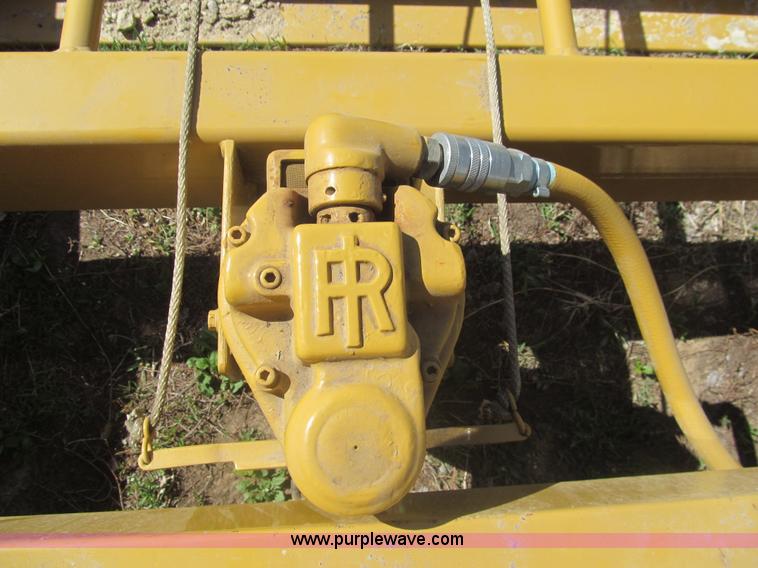 image for item AQ9862 Ingersoll Rand ML20 hoist