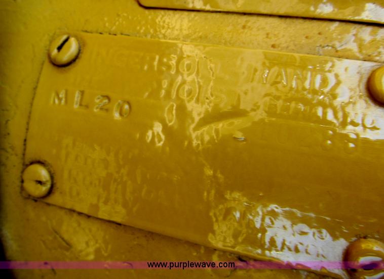 image for item AQ9862 Ingersoll Rand ML20 hoist