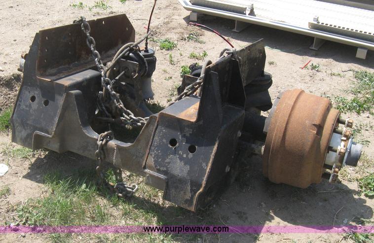 image for item AX9770 Spicer drop down/pusher axle