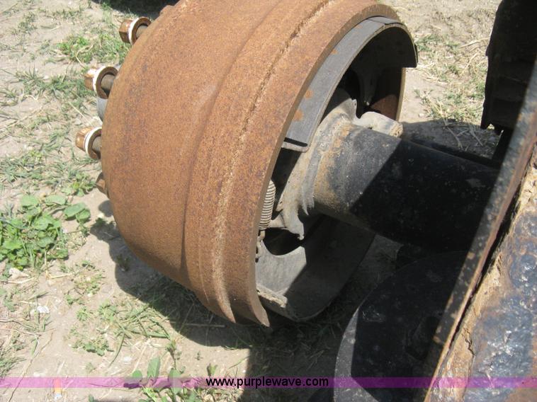 image for item AX9770 Spicer drop down/pusher axle