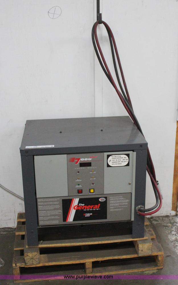 General 7000 plus TGW18680 forklift battery charger in Kansas City