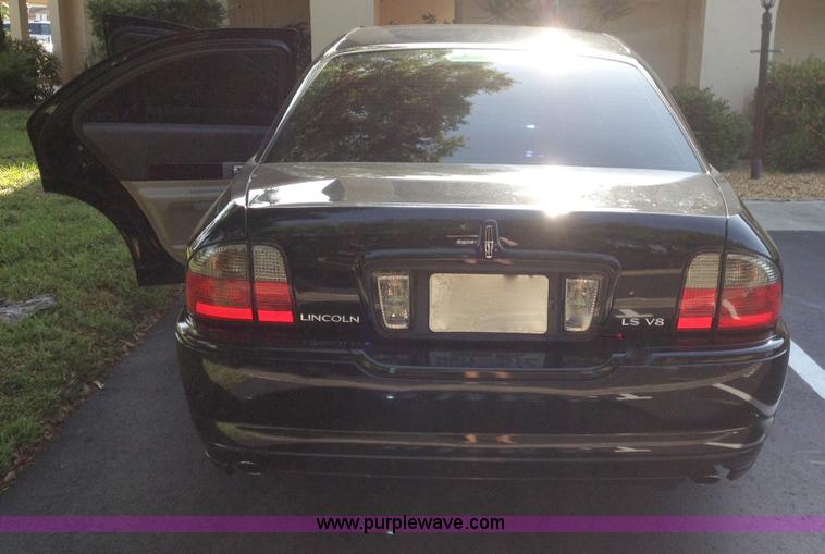 image for item C1948 2006 Lincoln LS V8 Ultimate