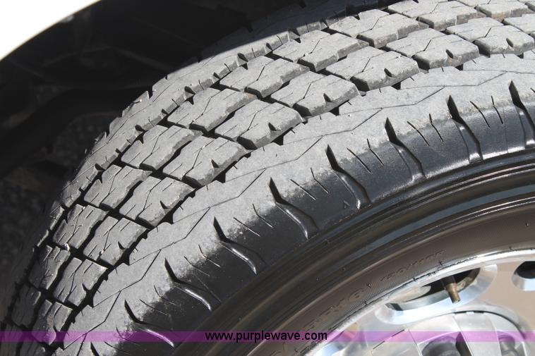 image for item C3751 2007 GMC Sierra 2500HD Z71 Crew Cab pickup truck