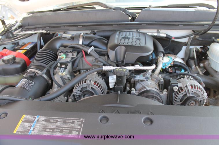 image for item C3751 2007 GMC Sierra 2500HD Z71 Crew Cab pickup truck