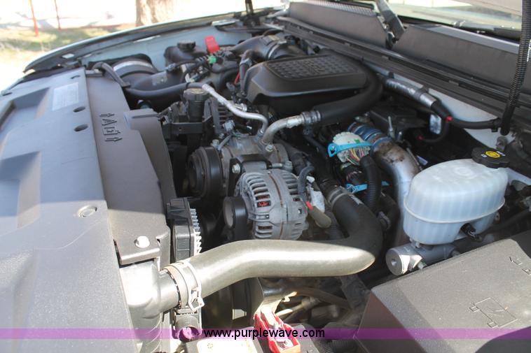 image for item C3751 2007 GMC Sierra 2500HD Z71 Crew Cab pickup truck