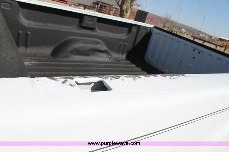 image for item C3751 2007 GMC Sierra 2500HD Z71 Crew Cab pickup truck