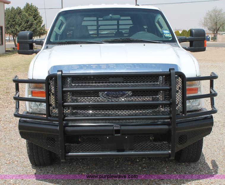 image for item C3810 2009 Ford F350 Super Duty Crew Cab utility truck
