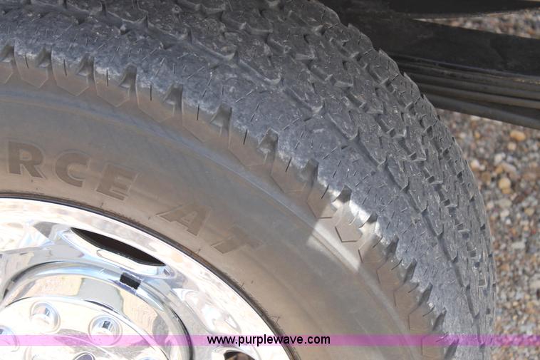 image for item C3810 2009 Ford F350 Super Duty Crew Cab utility truck