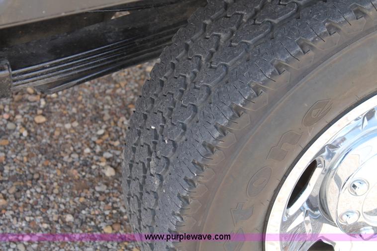 image for item C3810 2009 Ford F350 Super Duty Crew Cab utility truck