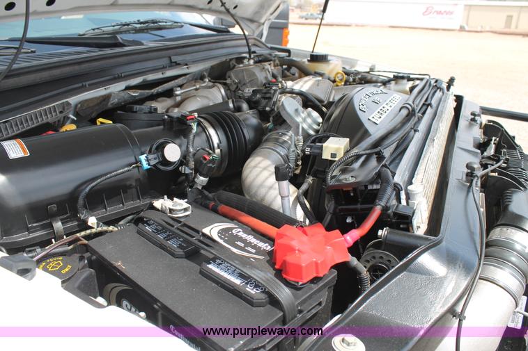 image for item C3810 2009 Ford F350 Super Duty Crew Cab utility truck