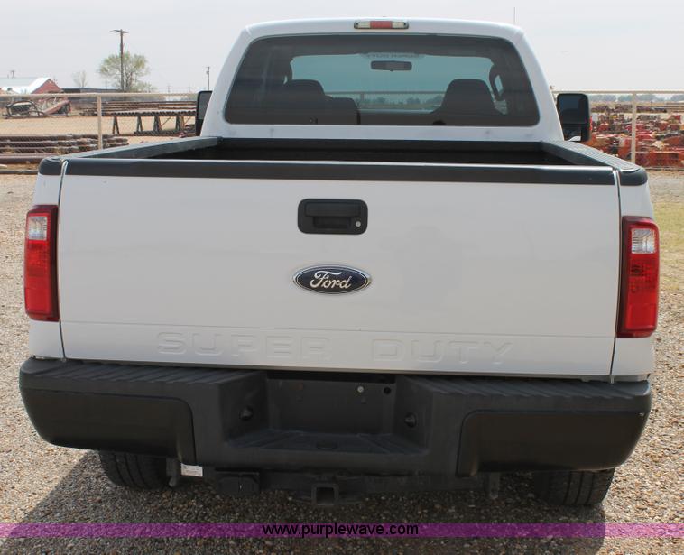 image for item C3811 2008 Ford F250 Super Duty SuperCab pickup truck