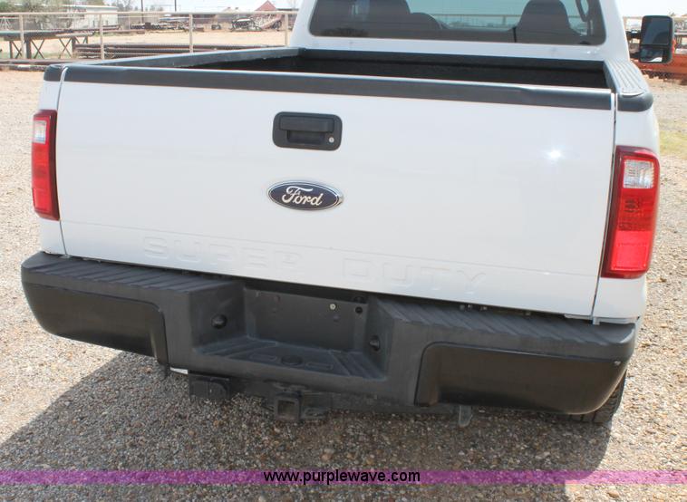 image for item C3811 2008 Ford F250 Super Duty SuperCab pickup truck