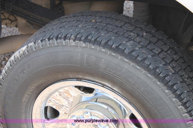 image for item C3811 2008 Ford F250 Super Duty SuperCab pickup truck