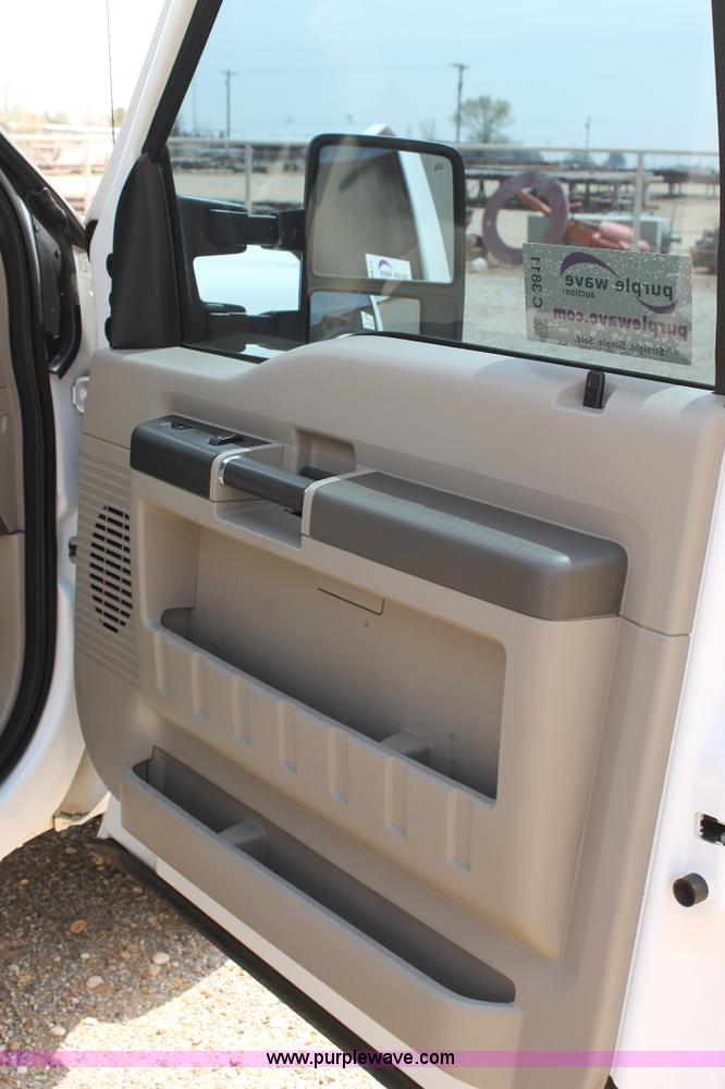 image for item C3811 2008 Ford F250 Super Duty SuperCab pickup truck