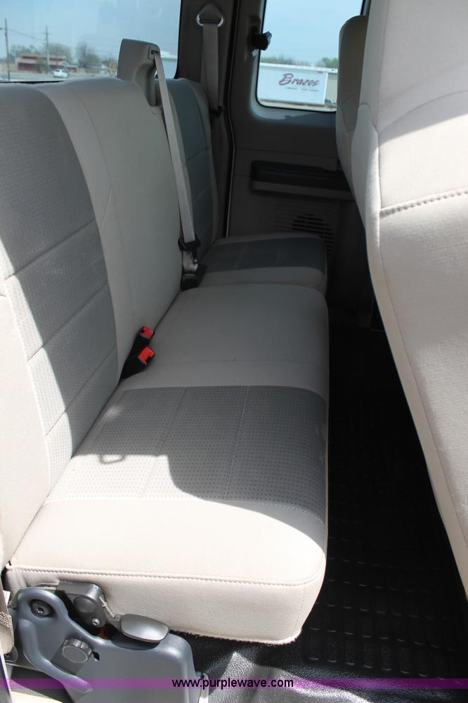 image for item C3811 2008 Ford F250 Super Duty SuperCab pickup truck