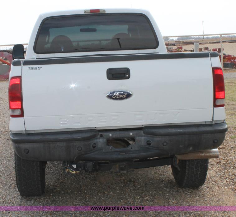image for item C3812 2005 Ford F350 Super Duty Crew Cab