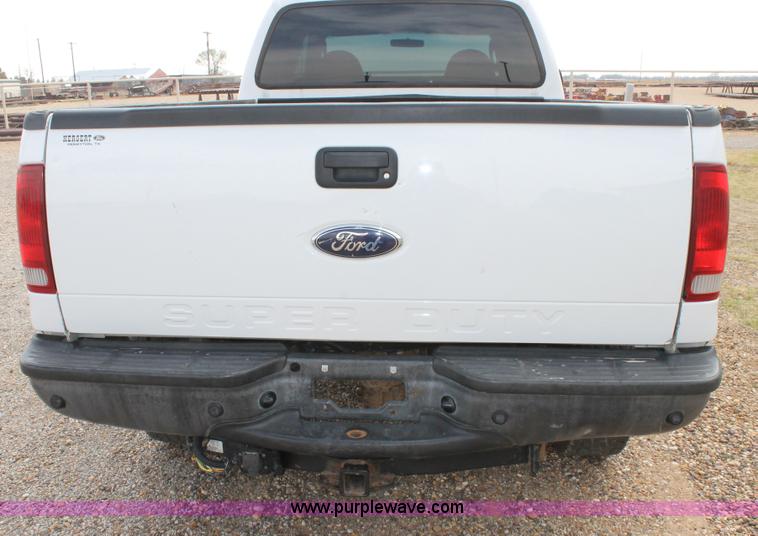 image for item C3812 2005 Ford F350 Super Duty Crew Cab